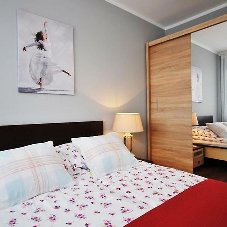 Apartament Jarzebina Kołobrzeg Exteriör bild