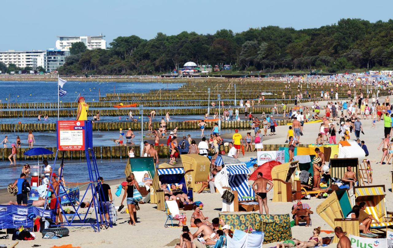 Apartament Jarzebina Kołobrzeg Exteriör bild